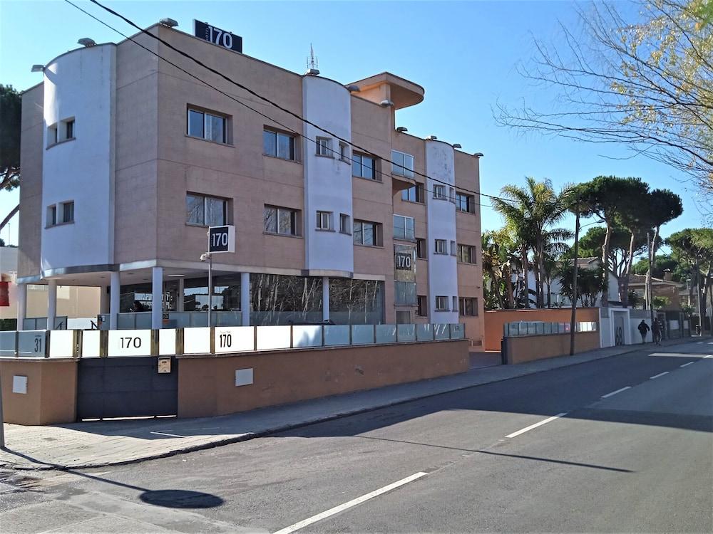 Hotel 170 Castelldefels Exterior photo